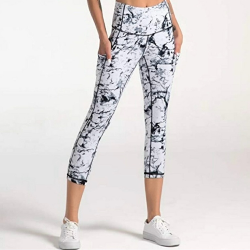 Dragon Fit High Waist Yoga Capri Leggings with Pockets,Tummy Control Workout
